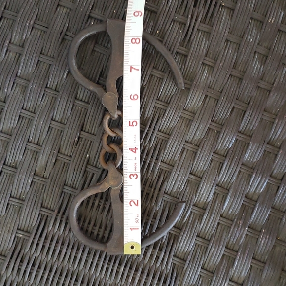 1800s Handcuffs Antique Tower's Double Lock Swivel Link Handcuffs - Picture 13 of 15